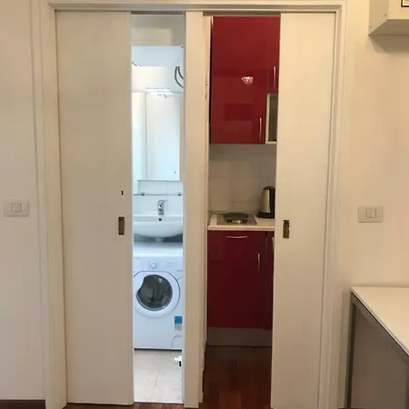 Peaceful Studio In Strategic Position Apartamento